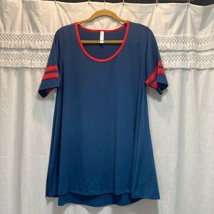 LuLaRoe size medium, blue high/low hem t-shirt with coral banding.